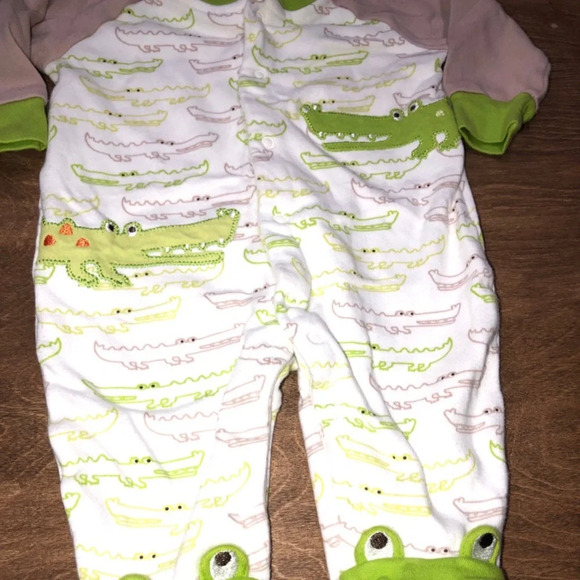 Koala Baby 3 Months Little Boys Alligator Footed Onesie - Picture 3 of 6